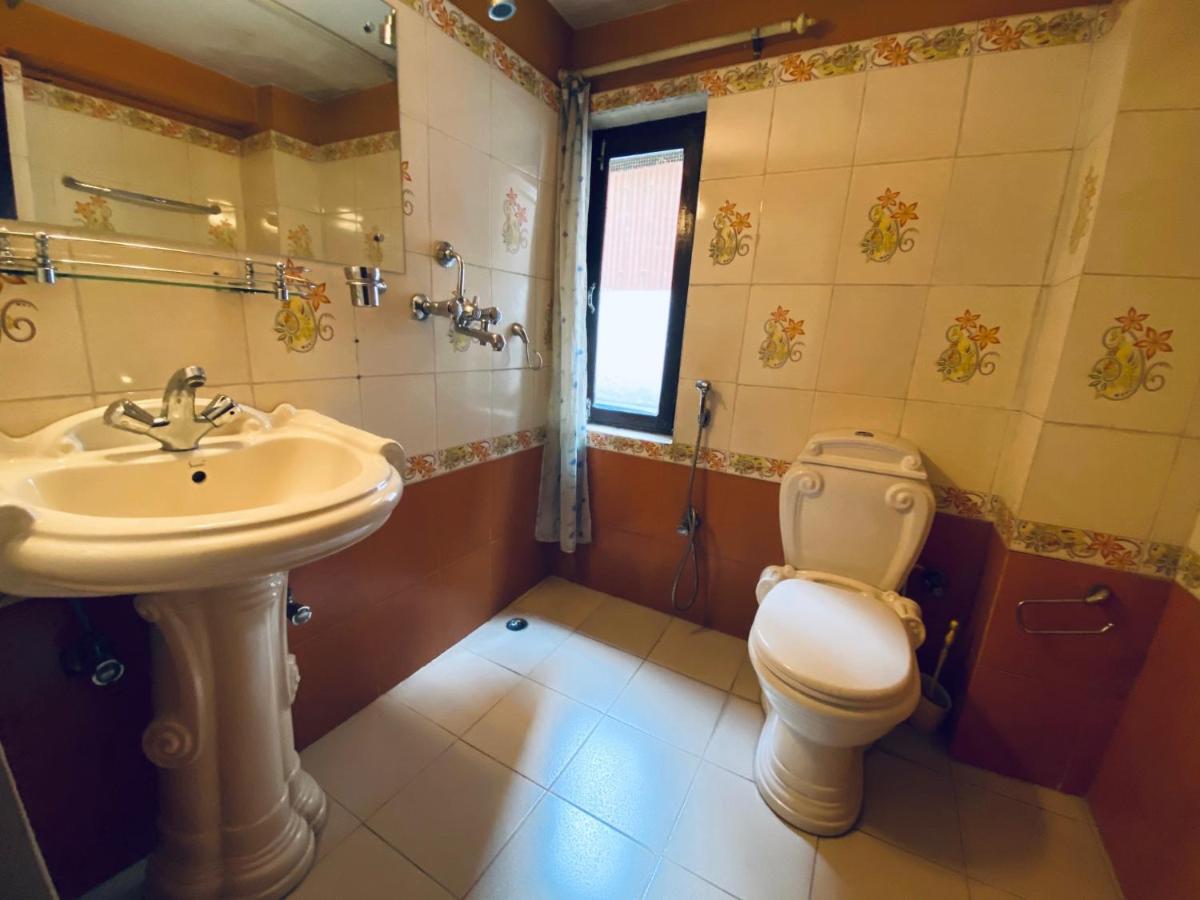 Souvenir Guest House كاتماندو المظهر الخارجي الصورة